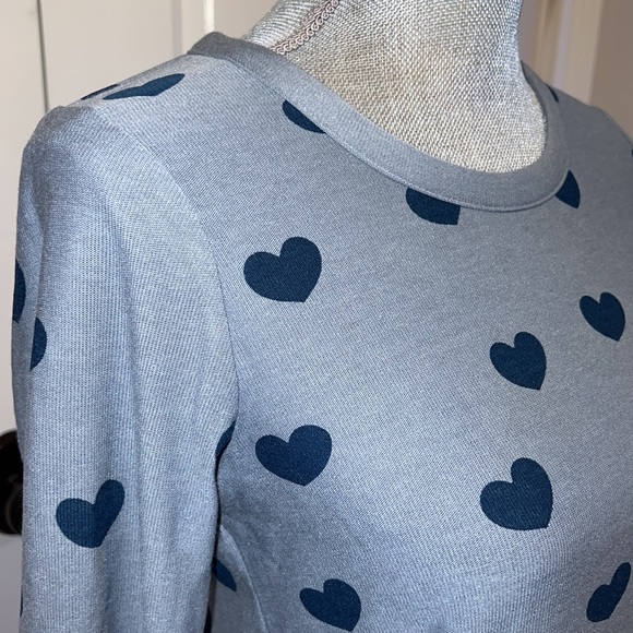 NWT Chaser Blue top with hearts - Picture 3 of 7